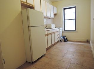 2267 35th St APT 3E, Astoria, NY 11105