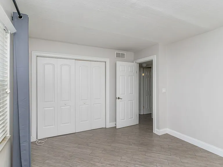 4609 W North B St #111 — Photo 25