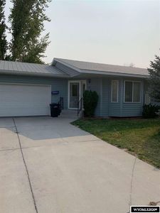 815 W Monroe Ave, Riverton, WY, 82501