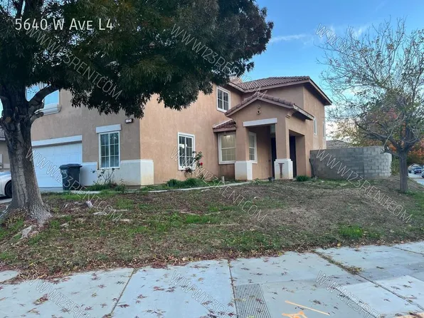5640 W Avenue L4, Lancaster, CA 93536