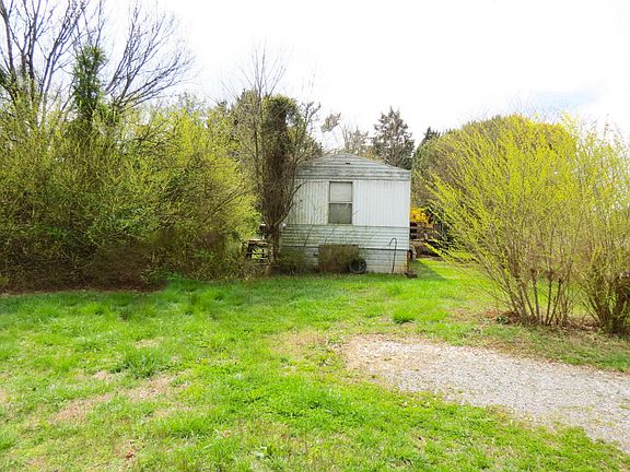 2nd image of 126 Benson Ln