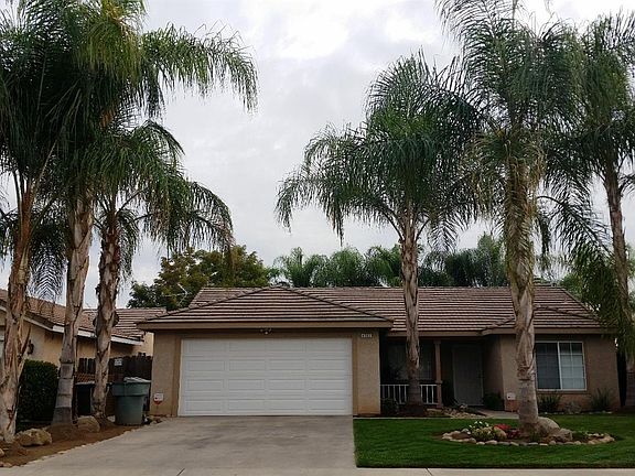 2nd image of 4303 E Paradise Ave