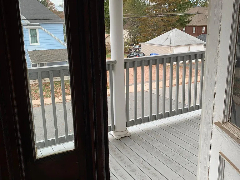 109 Holl St — Photo 9