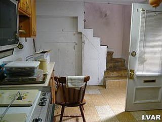 2nd image of 618 Walnut Ave
