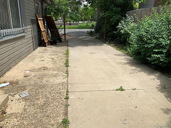3rd image of 1667 Dayton St