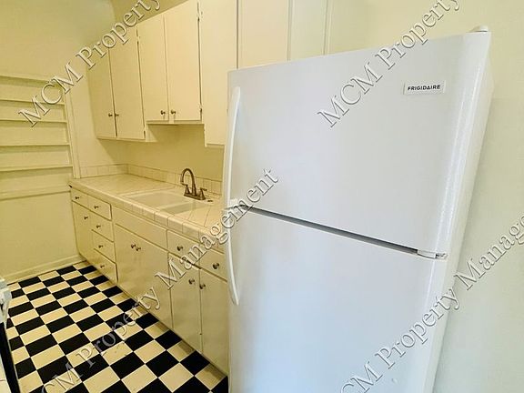 5th image of 8323 Blackburn Ave APT 6
