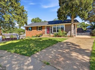 5900 Westbrook Ter, Hyattsville, MD 20784