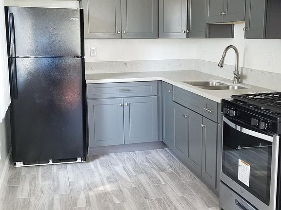 4th image of 3025 Perlita Ave #E