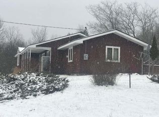 724 W Stockwell Rd, Harrison, MI 48625