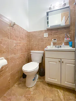 Rented by Compass | media 17