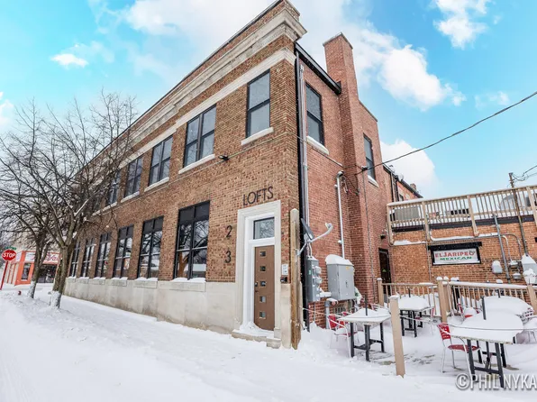 106 E Main St, Fennville, MI 49408