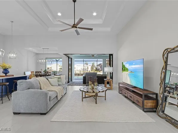 3217 SW 4th Ter, Cape Coral, FL 33991