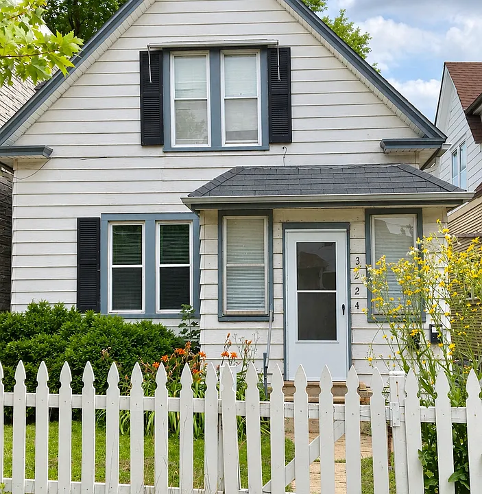 3224 S Howell Ave