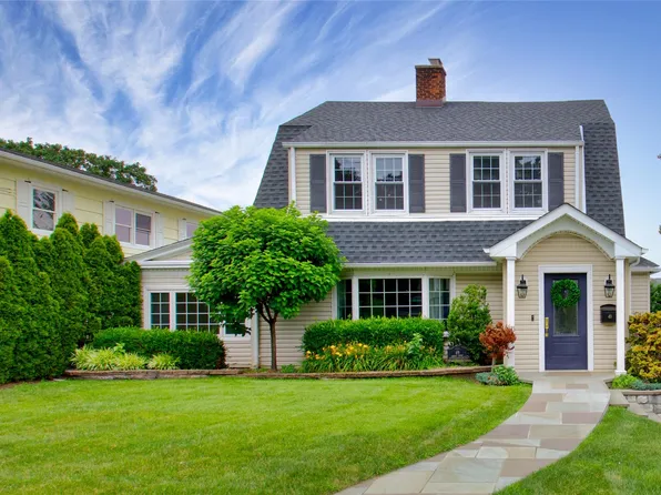 49 George Street, Manhasset, NY 11030