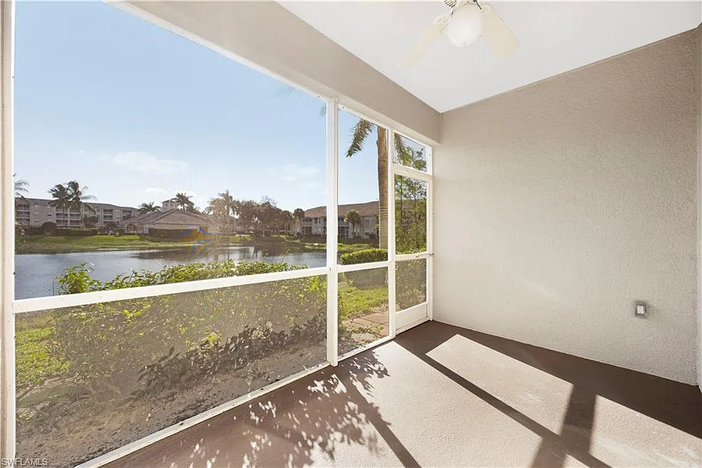 2 bed, 2.0 bath, 1121 sqft, $1,895 — Photo 4