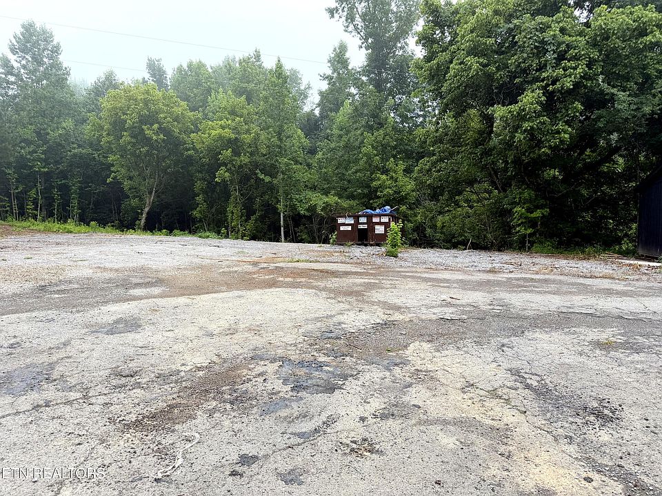 2nd image of 3140 Buttermilk Rd W