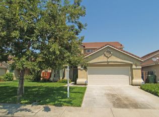 693 E Springer Dr, Turlock, CA 95382