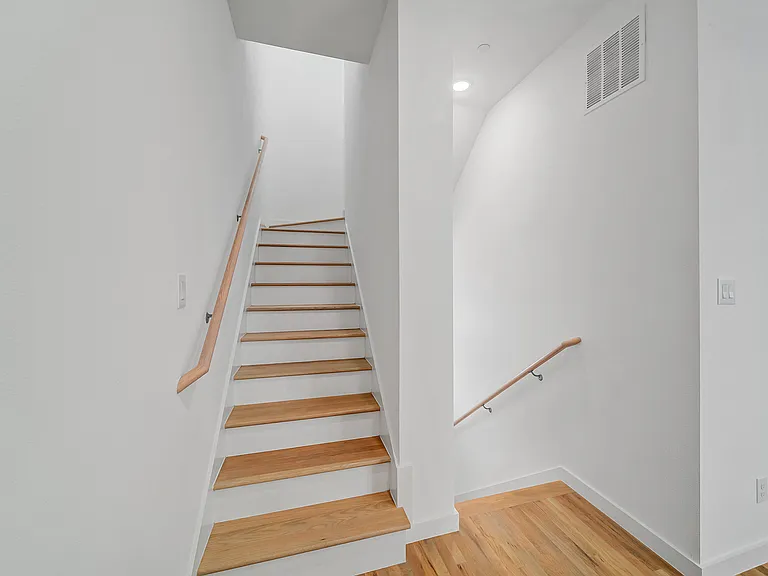 1510 N Washington Ave #102 — Photo 13