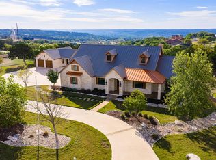 357 Cypress Estates Pkwy, Ingram, TX 78025
