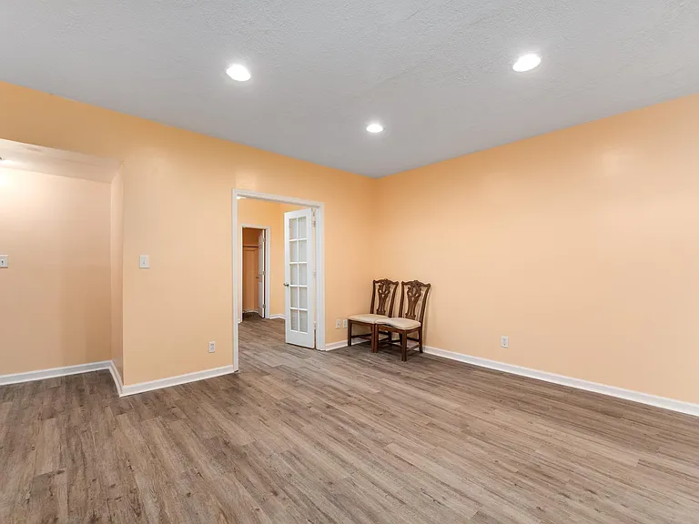 3665 Chestnut Dr #D2 — Photo 13