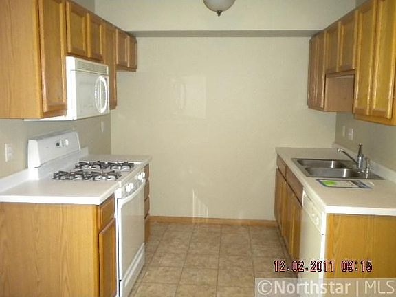 2nd image of 15008 Glenbrook Ave N