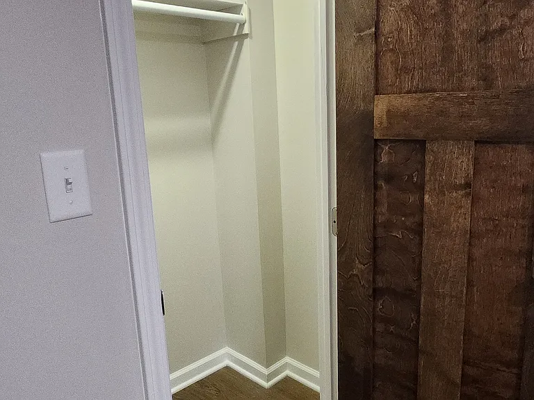 4825 W Bloomingdale Ave — Photo 13