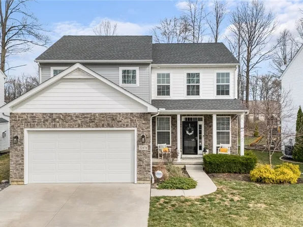 32874 Rebecca Ln, Avon Lake, OH 44012
