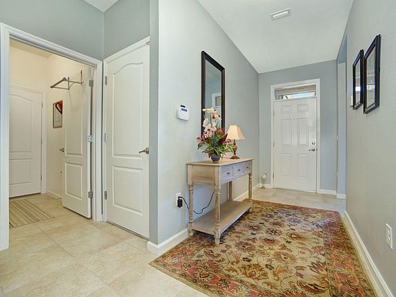 3rd image of 4035 Harvest Cir