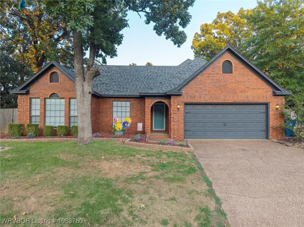 9705 Muirfield Cir, Fort Smith, AR 72908
