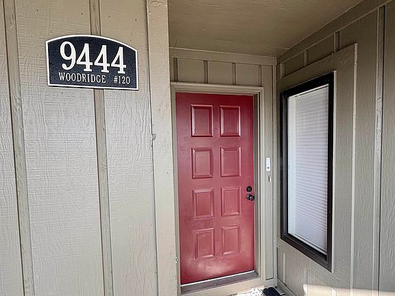 2nd image of 9444 S Lake Ridge Dr