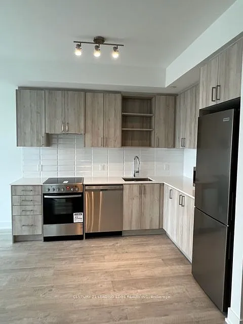 2 bed, $2,500 — Photo 4