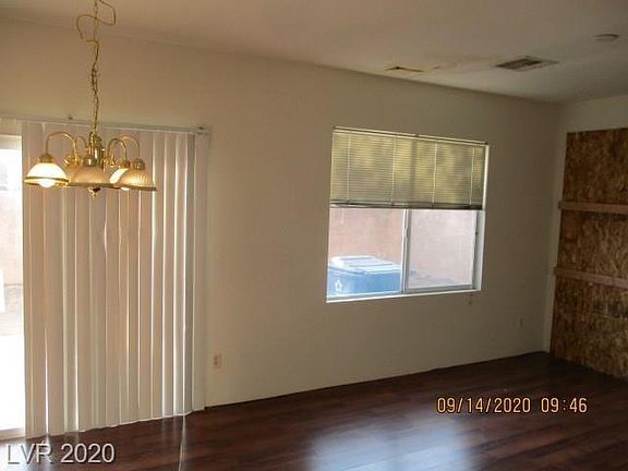 4th image of 106 Samantha Rose St