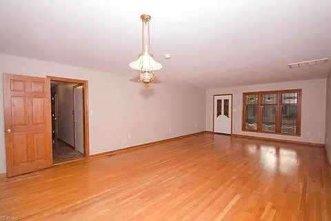 4 Jefferson Ct — Photo 10