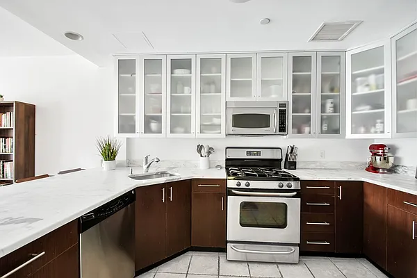 Sold by Compass | media 3