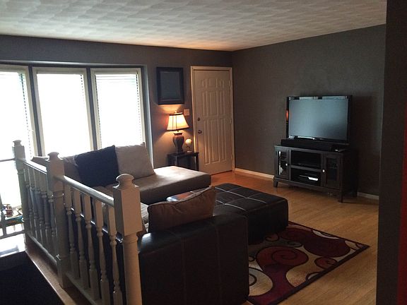 5th image of 1613 N Brooks Ct