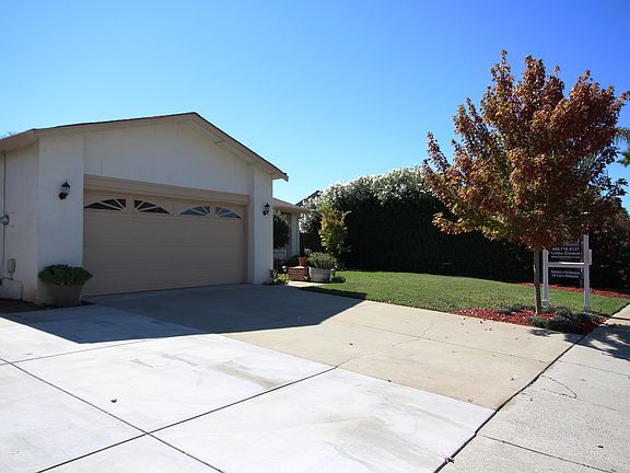 5th image of 1480 Jasmine Way