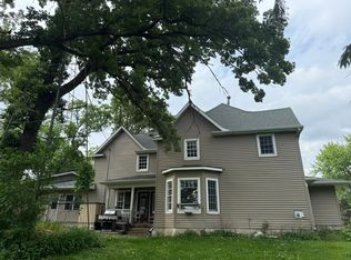 8113 SW 158th St, Ellendale, MN 56026