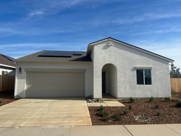 3070 Bugatti Rd, Redding, CA 96002