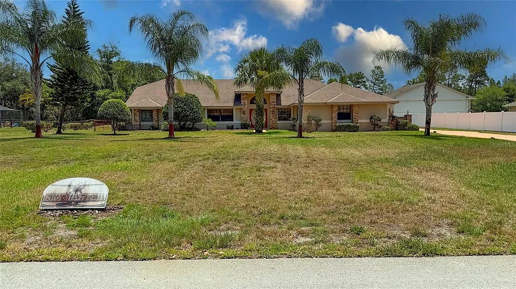 4 bed, 3.0 bath, 3402 sqft, $4,500 — Photo 1