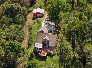 369 Adams Ridge Ln, Woodbury, TN 37190