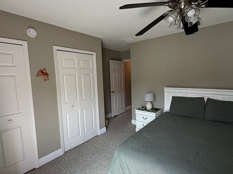 225 Lincoln Ave — Photo 20