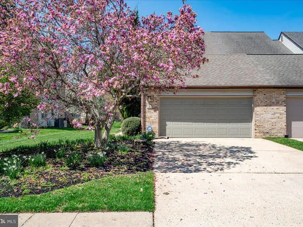 5 Steeplechase Rd, Wilmington, DE 19808