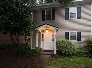 423 Carriage Ln, Mount Pleasant, SC 29464