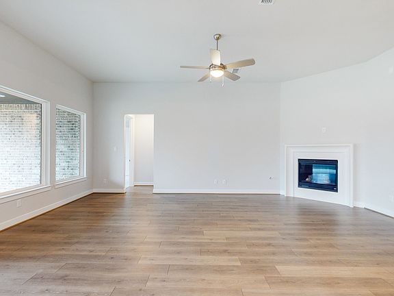 4th image of 1665 Sherwood Glen Dr