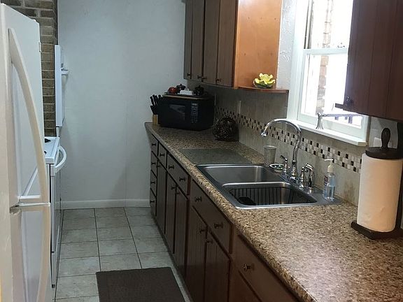 4th image of 101 Lorene Pl APT 6
