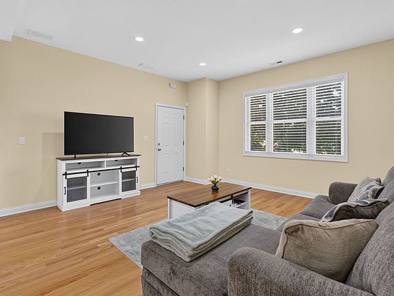 3rd image of 5431 W 30th Pl