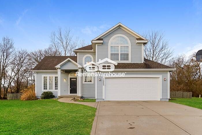 1st image of 1665 SE Dalton Dr