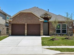 8353 Blue Periwinkle Ln, Fort Worth, TX 76123