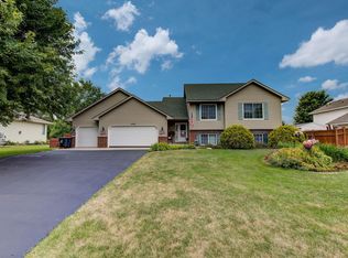 17709 Flint Ave, Farmington, MN 55024