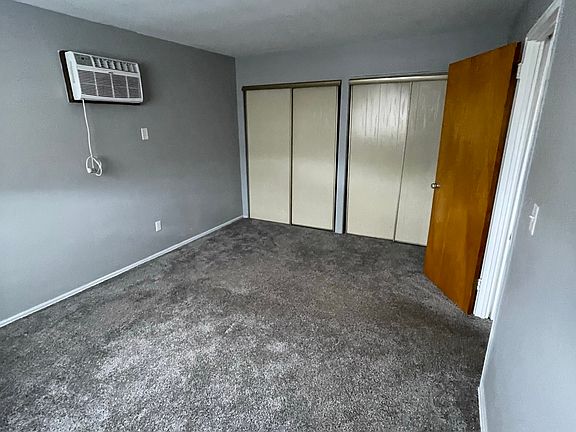 2nd image of 2700 Harrison Ave #11417434